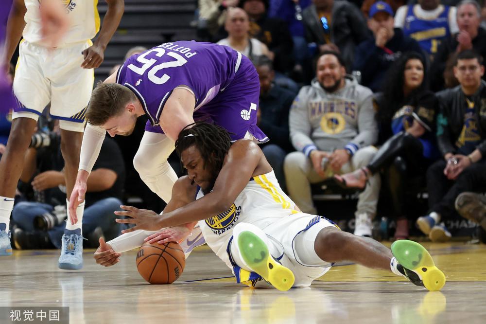 选手在训练 选手在训练